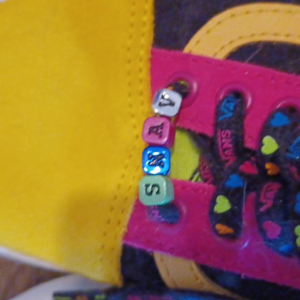 Vans old skool. Like new. Worn once. Womens size 9 mens size 7.5. No box. - Picture 3 of 7